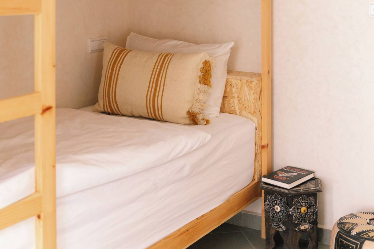 Standard-Vierbettzimmer, Nur Frauen, Nichtraucher