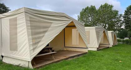 Tente de glamping Cozy Coco Sweet pour 4 personnes