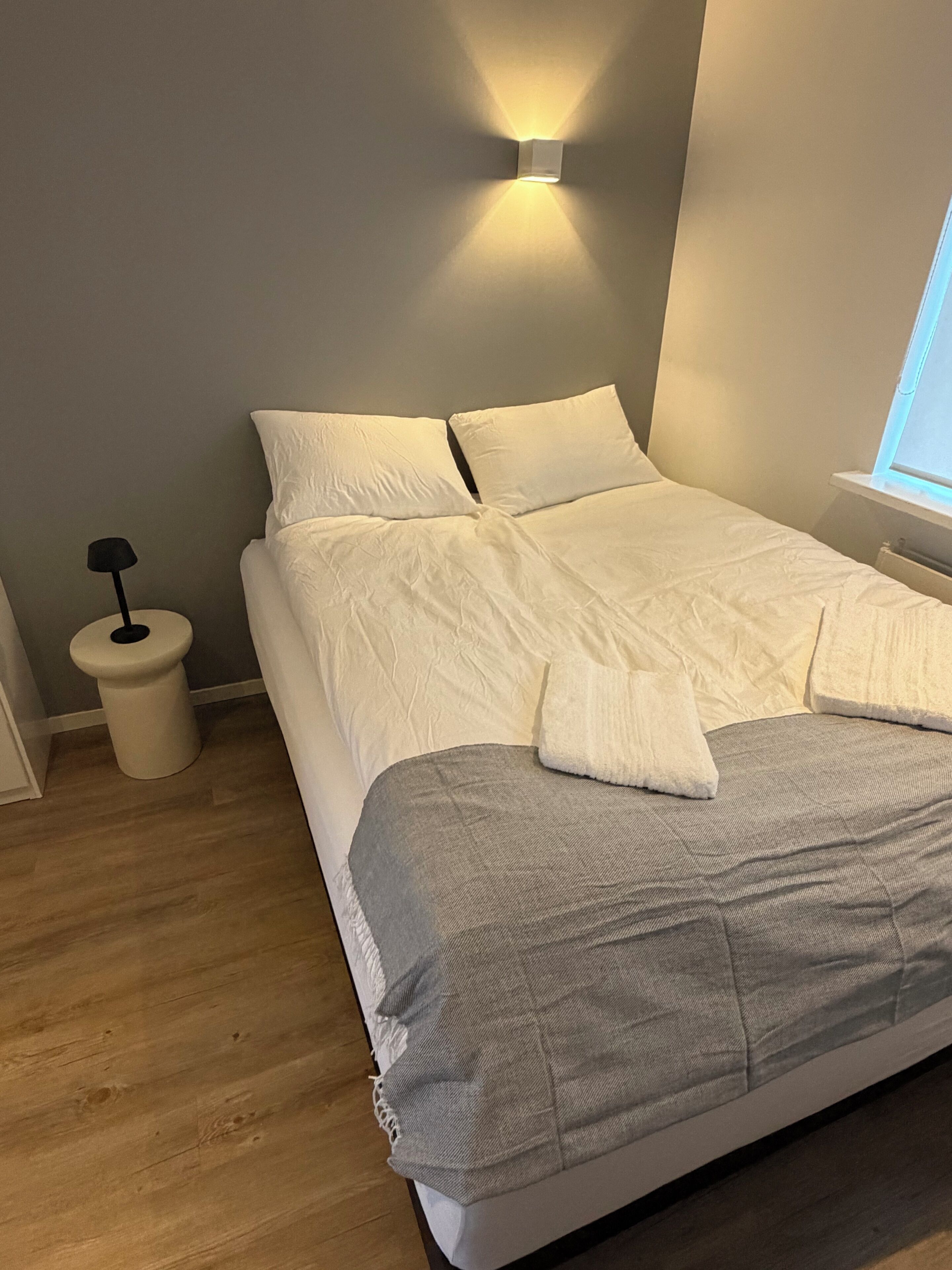Habitación, 1 cama matrimonial, baño compartido | Wifi gratis 