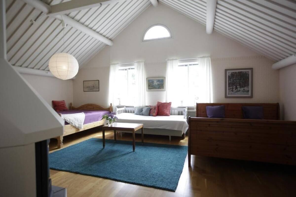 Habitación familiar, vistas al jardín | Ropa de cama