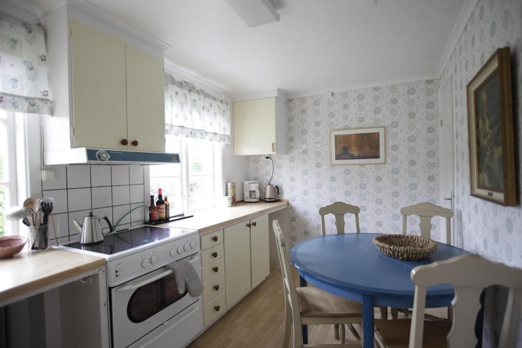 Fridge, microwave, high chair, cookware/dishes/utensils