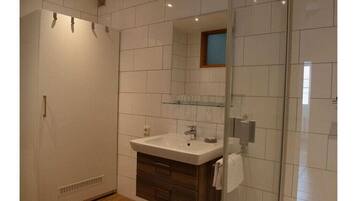 Een douche, een haardroger