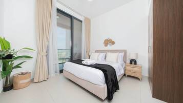 In-room safe, iron/ironing board, free WiFi, bed sheets
