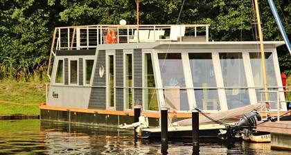 Hausboot in Ueckermünde