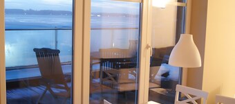 Sea View Apartment for 4 Guests on the Kiel Fjord