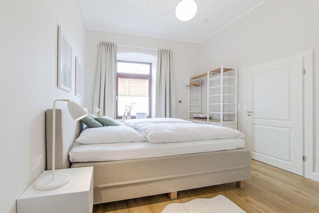 1 Schlafzimmer, Reisekinderbett, Internetzugang, Bettwäsche