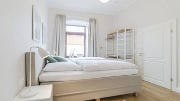 1 Schlafzimmer, Reisekinderbett, Internetzugang, Bettwäsche