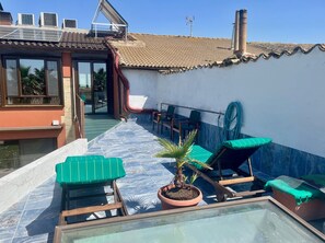 Terassi/patio