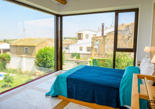 Room - Chicos de Lastanosa 4 (Lastanosa)