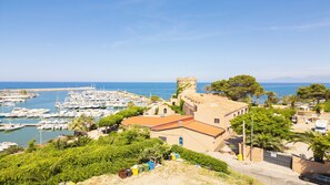 Basic-Apartment, Balkon, Meerblick | Jachthafen