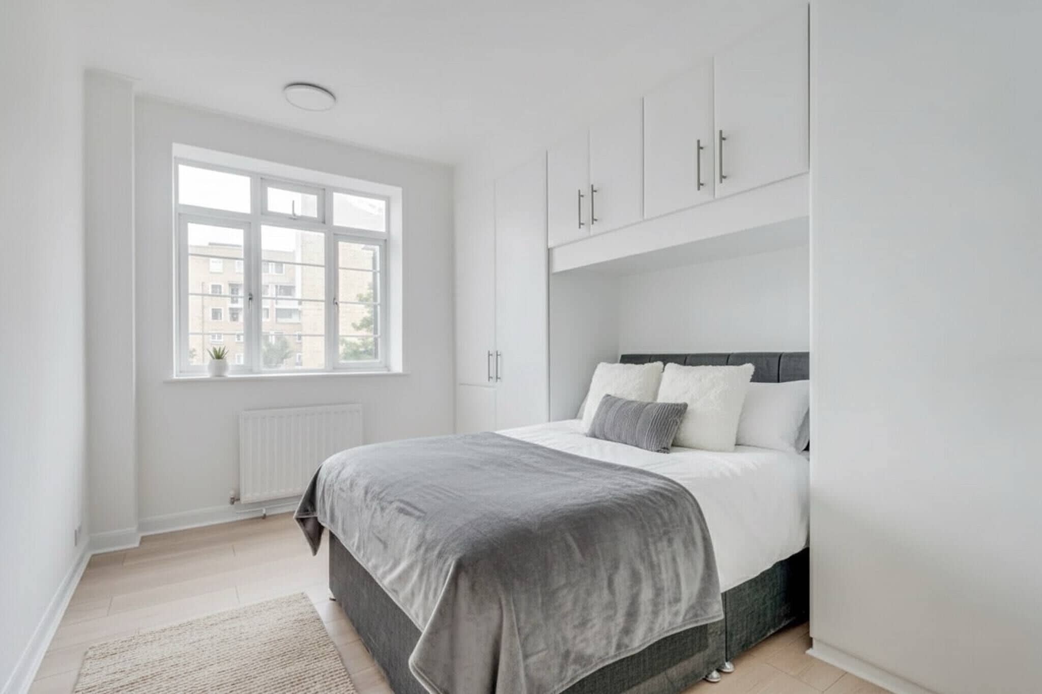 4 bedrooms