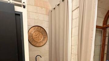 Deluxe Room, Courtyard View