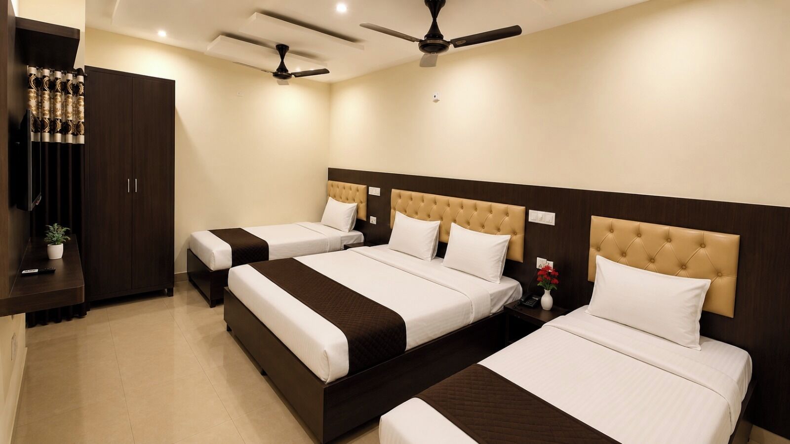 Desk, free WiFi, bed sheets