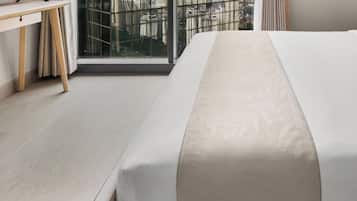 Apartment, 3 Bedrooms, City View