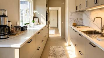Familiehus, 3 soverom, 2 bad (SeaVista Trelleborg Sea View &) | Eget kjøkken