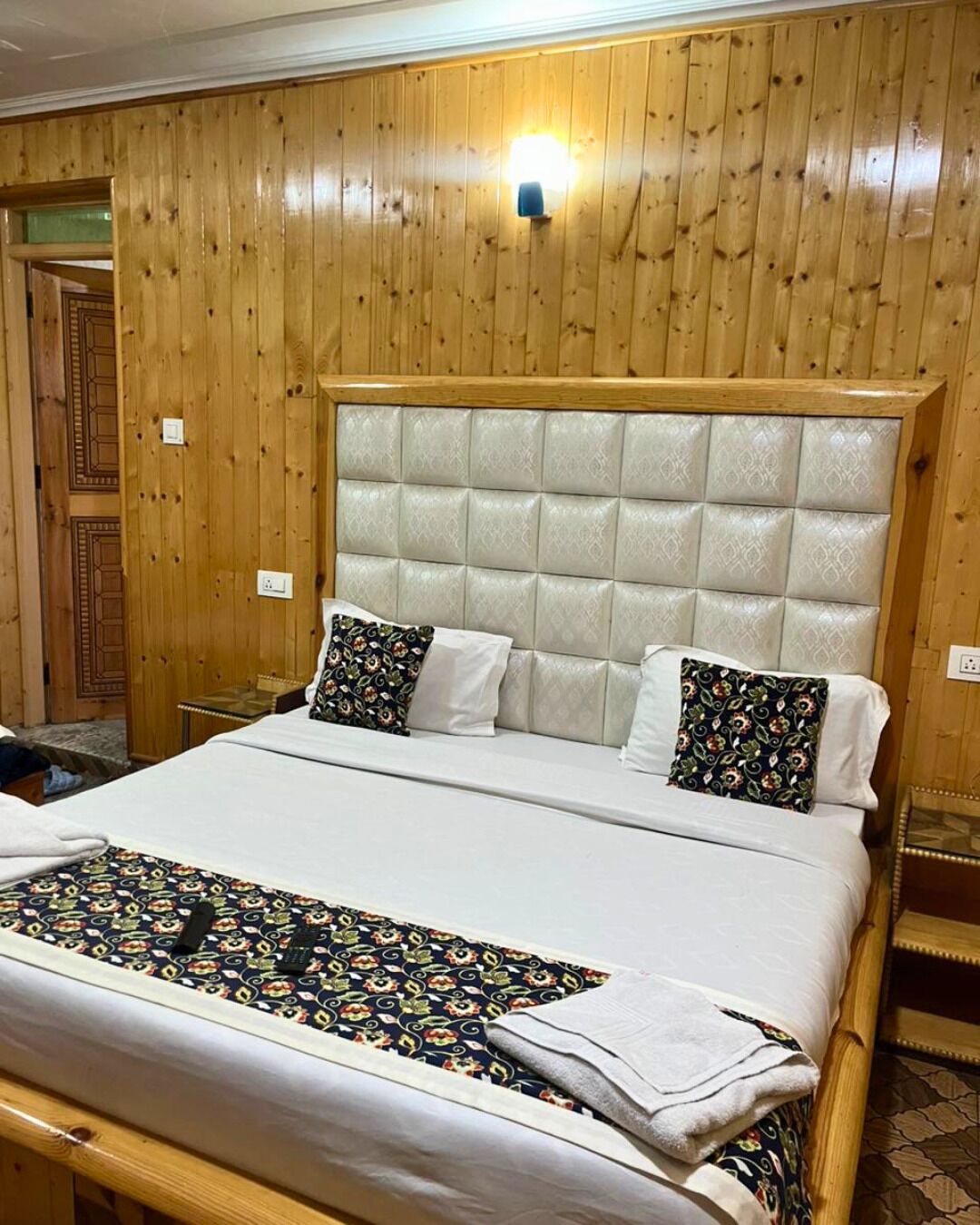Deluxe Double Room, Balcony | Free WiFi