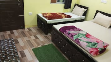 غرفة عادية ثلاثية - بشرفة