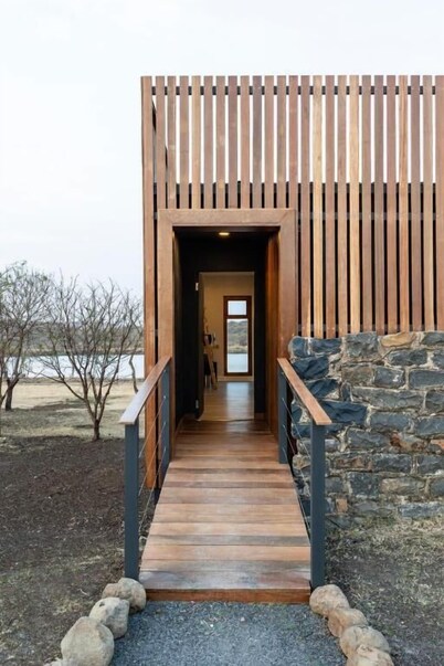 Cheetah Ridge Lodge