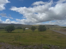 Basic Tent, Mountain View | Miscellaneous
