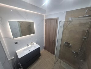 Bathroom - 360 amazing view apartment (Corinth)