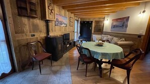 Unclassified image, 4 of 15, button - Wildhomes Wild Wolf Lodge: Nestled in the Peuterey Forest—Up to 6 Guests (Courmayeur)