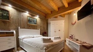 Unclassified image, 3 of 15, button - Wildhomes Wild Wolf Lodge: Nestled in the Peuterey Forest—Up to 6 Guests (Courmayeur)