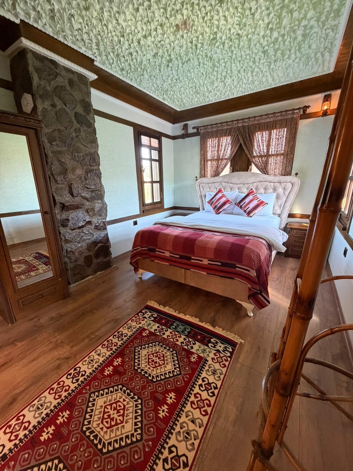 Studio, Multiple Beds, Private Bathroom, Valley View | Desk, laptop workspace, free WiFi
