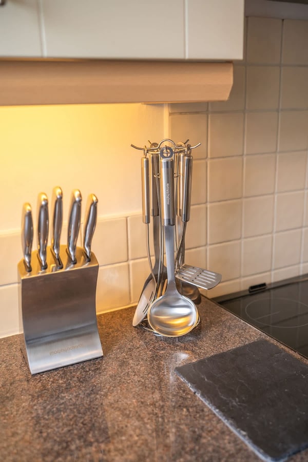 5 Bd 3 Bath 3 Car Drive Large Garden Pet Friendly - Cirencester