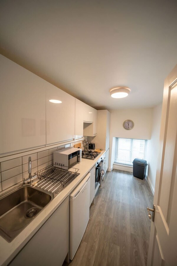 Cotswolds 2bed 1 Bath Historic Flat Very Central - Cirencester