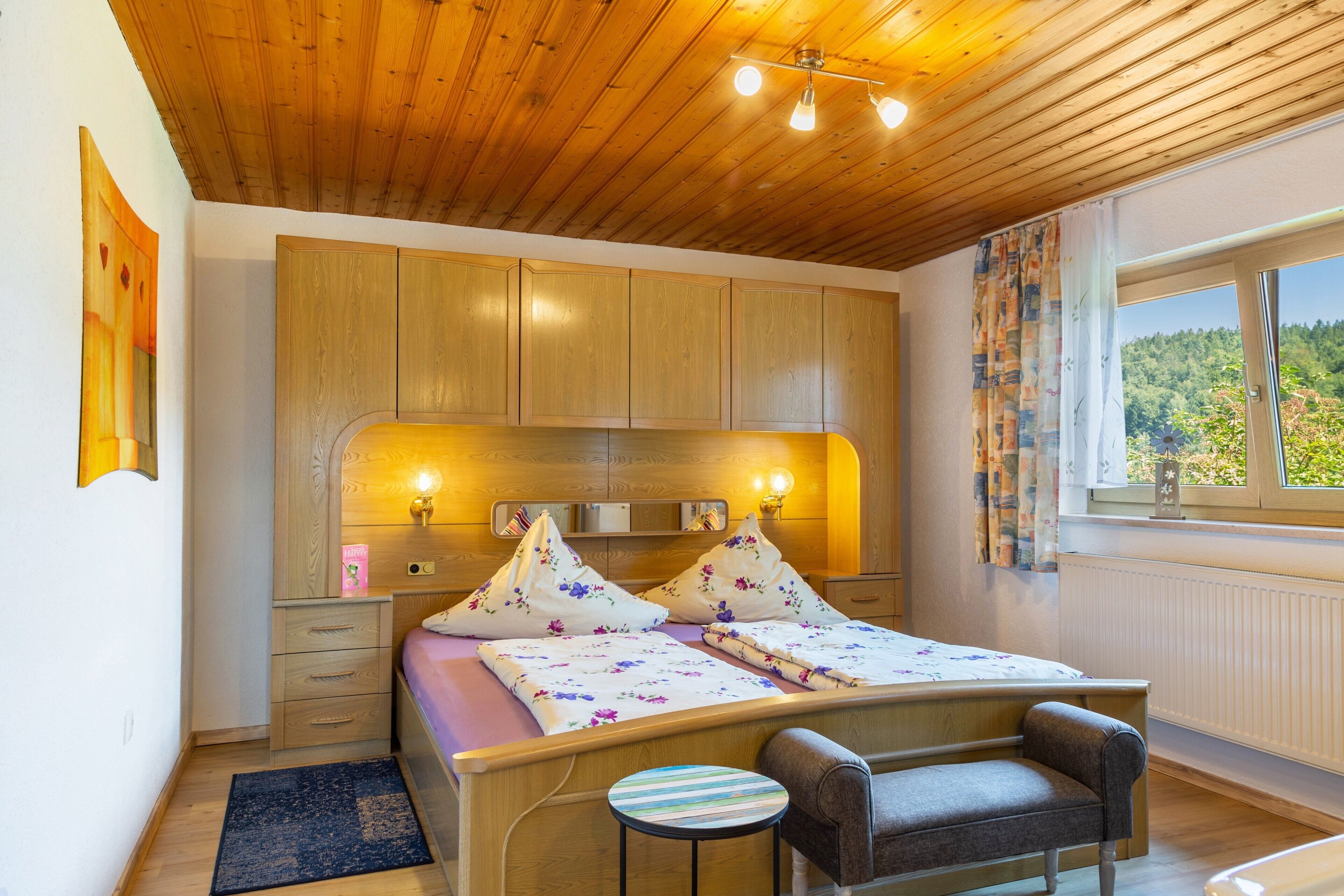 2 Schlafzimmer, Bügeleisen/Bügelbrett, WLAN, Bettwäsche