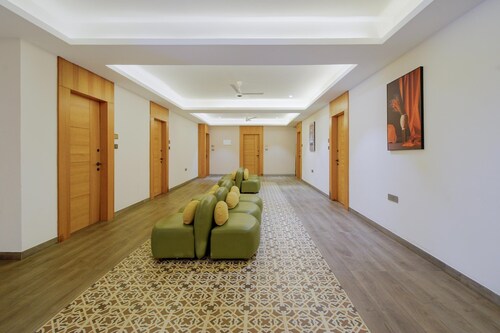 Palette Rc Platinum Hotel
