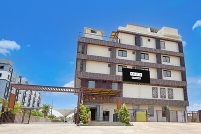 Palette Rc Platinum Hotel