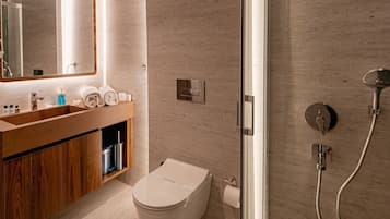 Savon, shampoing, papier toilette
