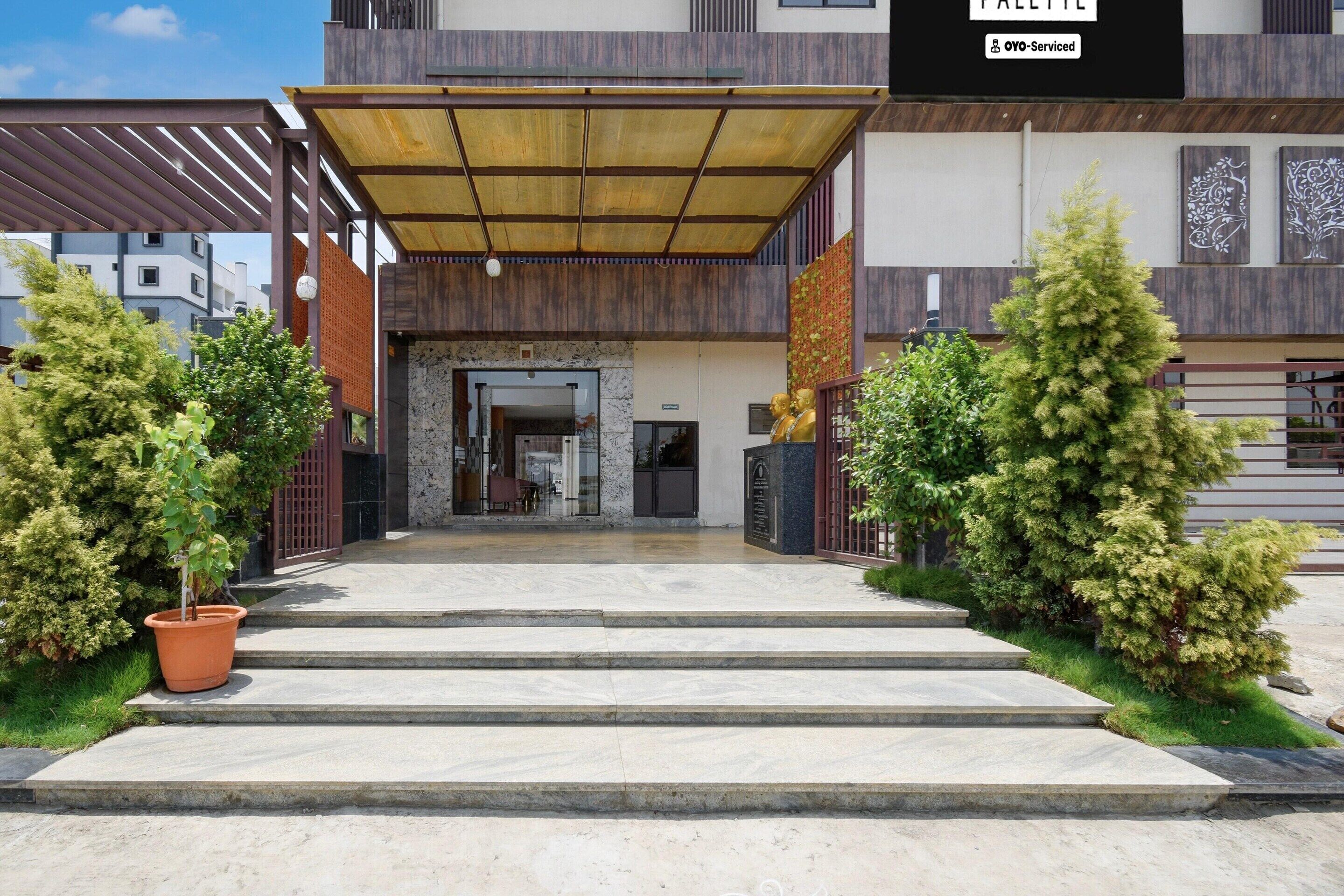 House | Reception