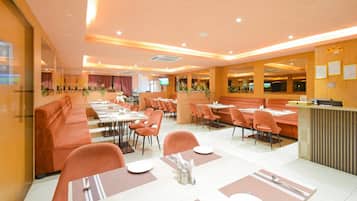 House | Dining