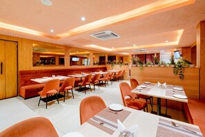 บ้านพัก | ร้านอาหาร