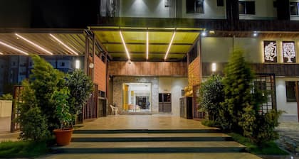 Palette Rc Platinum Hotel