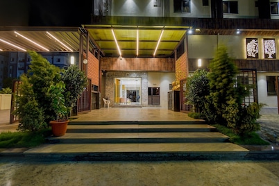 Palette Rc Platinum Hotel