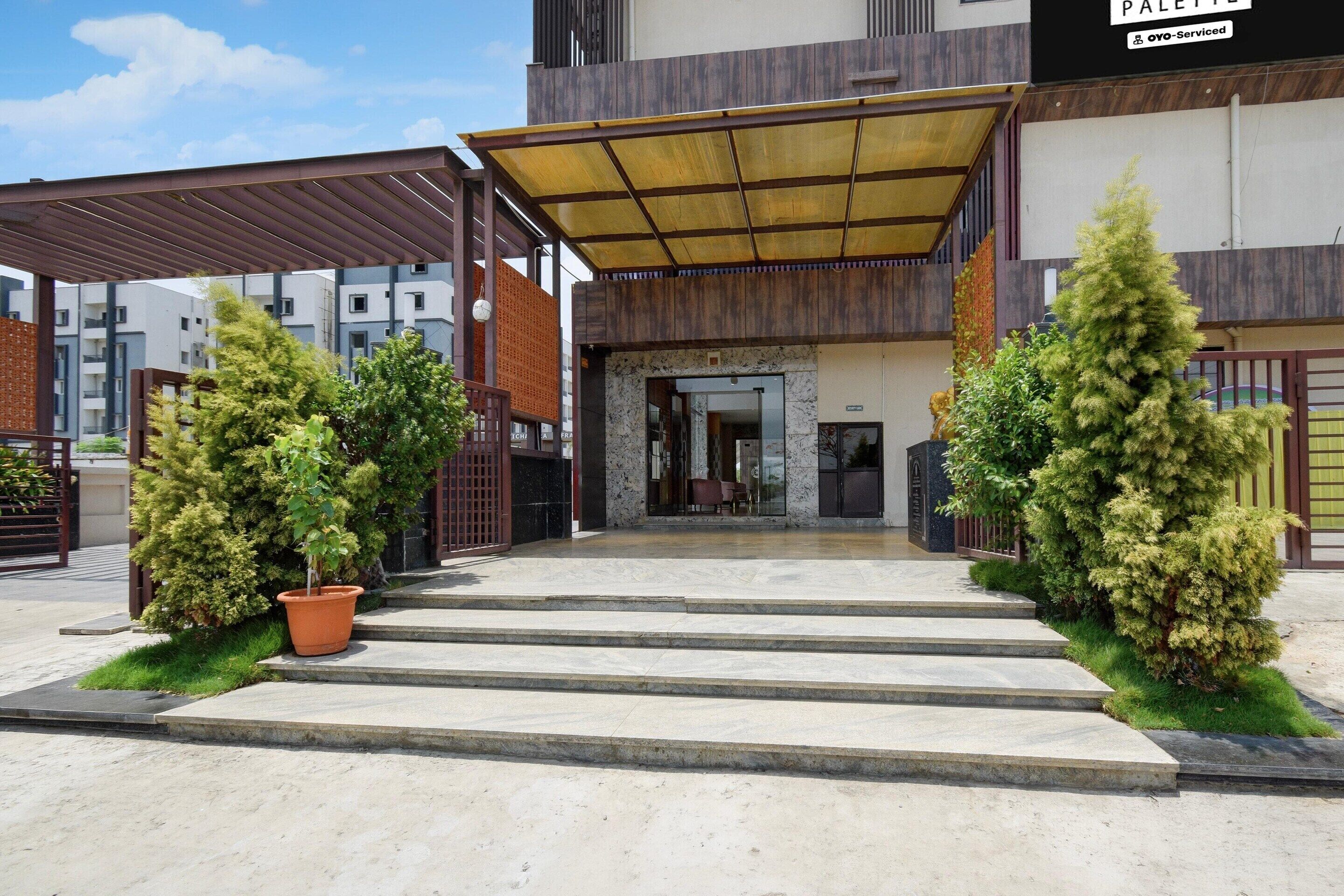 House | Reception