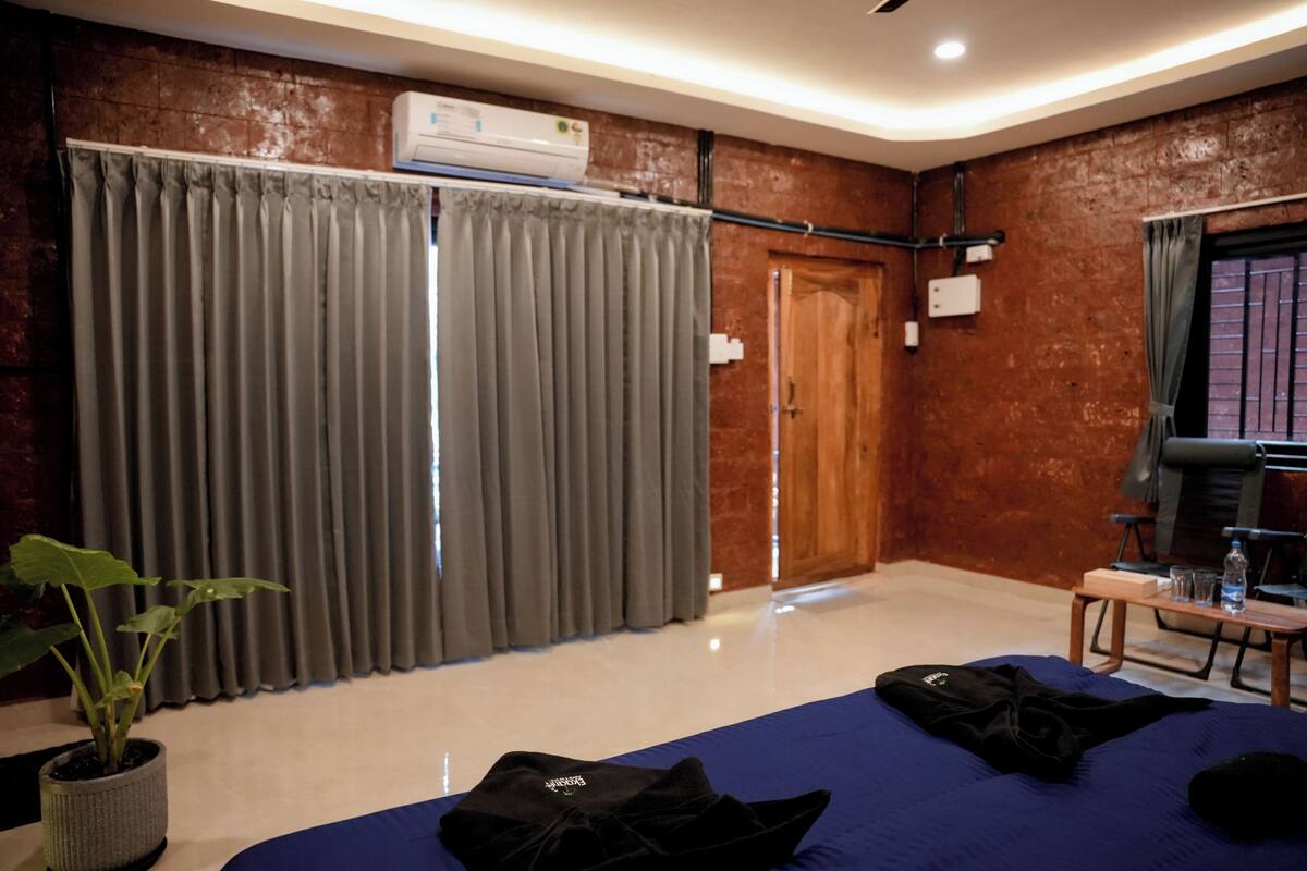 Premium Suite