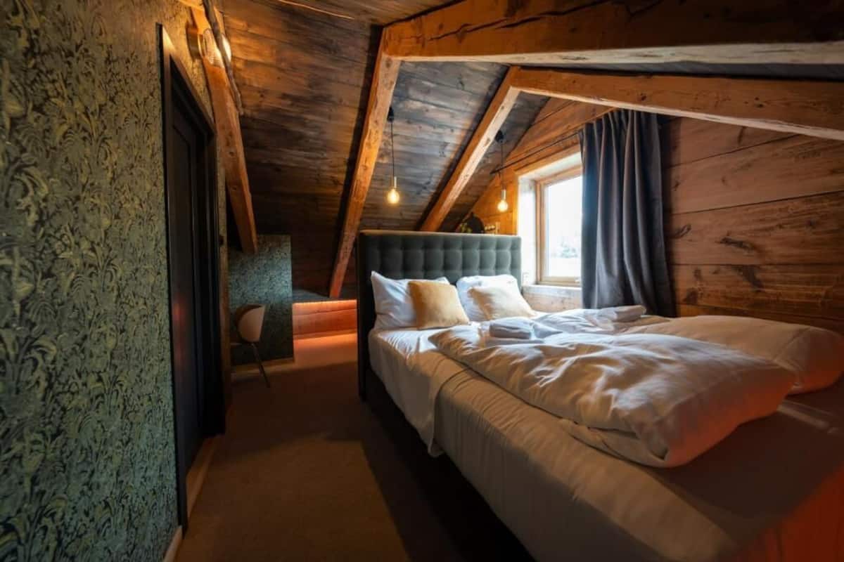 Premium Cottage, Resort View | Soundproofing, iron/ironing board (on request), WiFi (free)