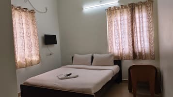 Standard Double Room | Free WiFi