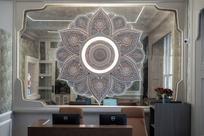 Lobby - MSK The Residence (London)