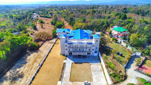 Hotel The Grand Kartikeye - Palampur