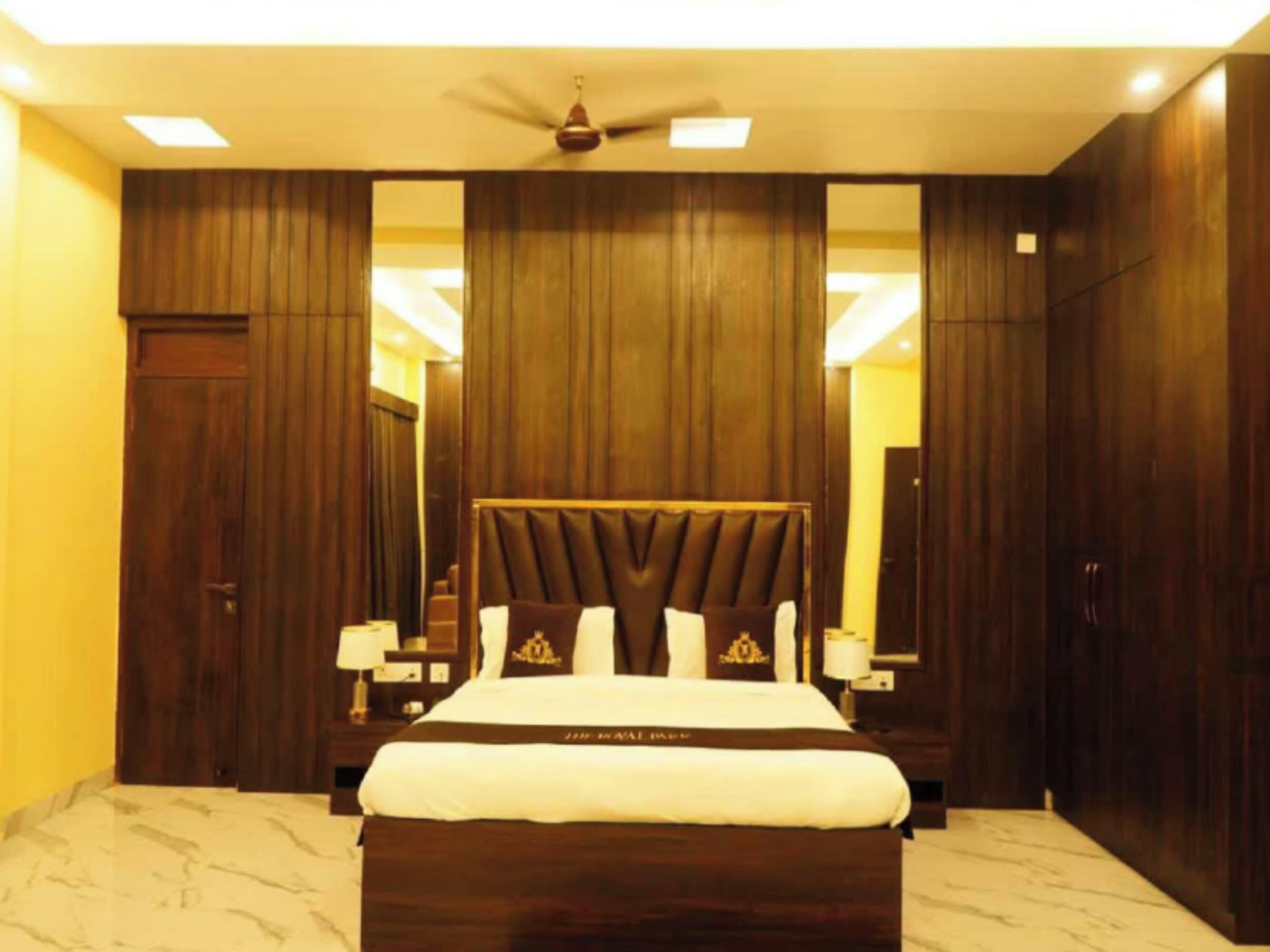 Signature Double Room, City View