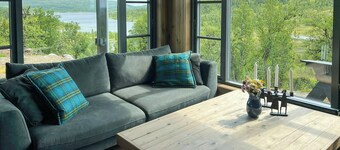 Une vue à 360 degrés depuis le sommet de la montagne à Numedal
