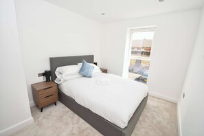 1 Schlafzimmer, Schreibtisch, Bügeleisen/Bügelbrett, WLAN