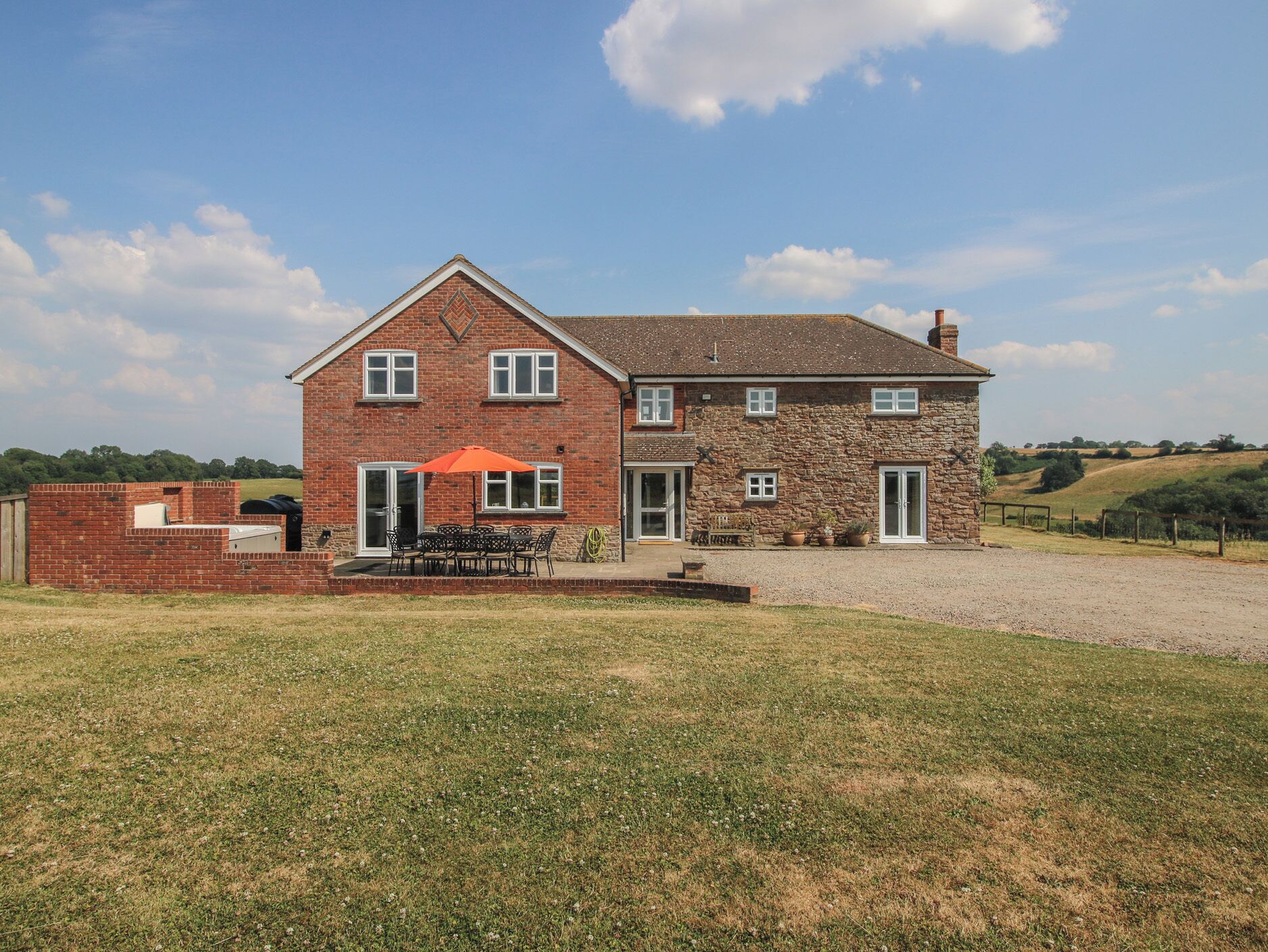 Cottage | Exterior