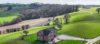 Wood Cottage