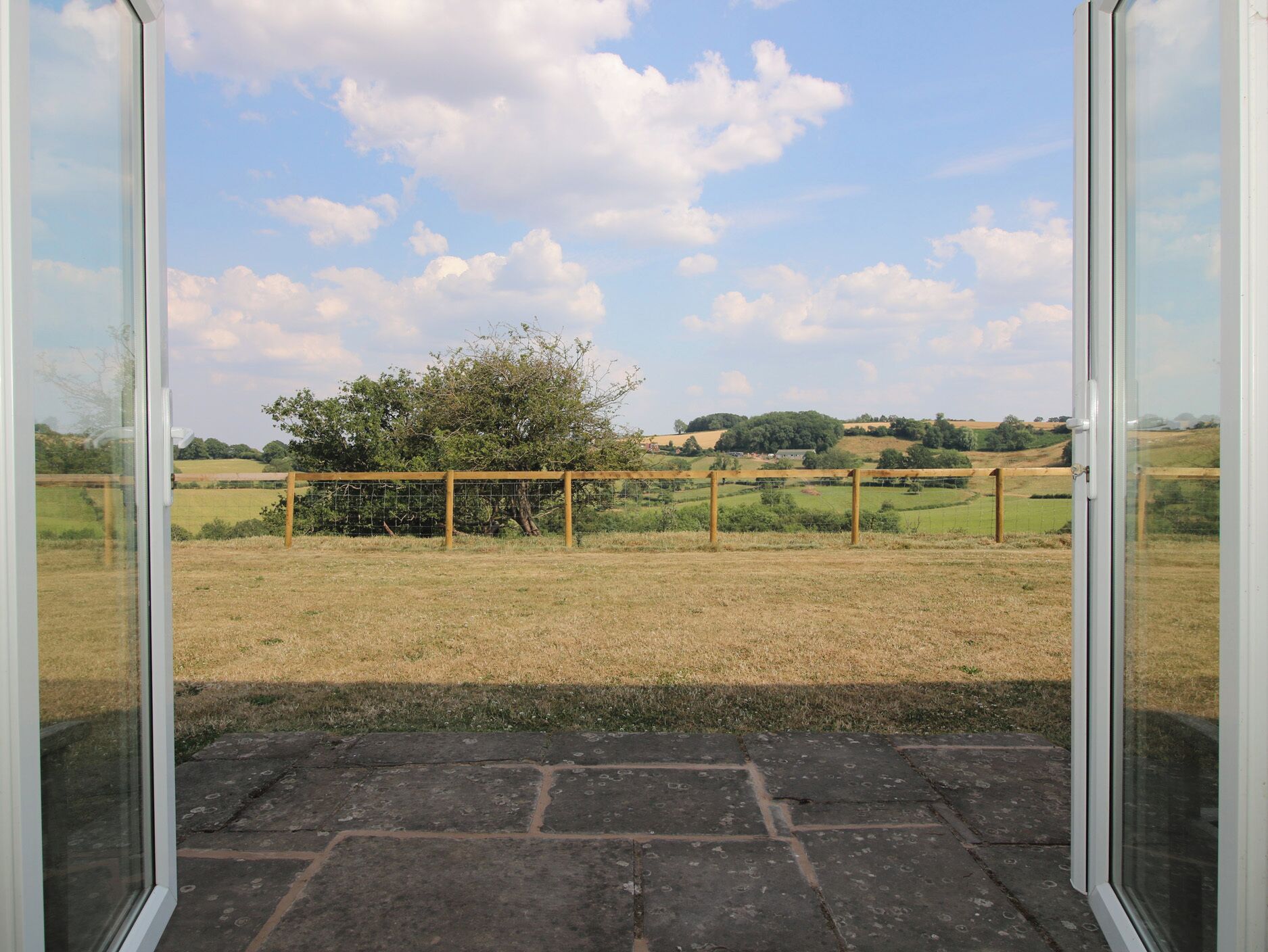 Cottage | Property grounds